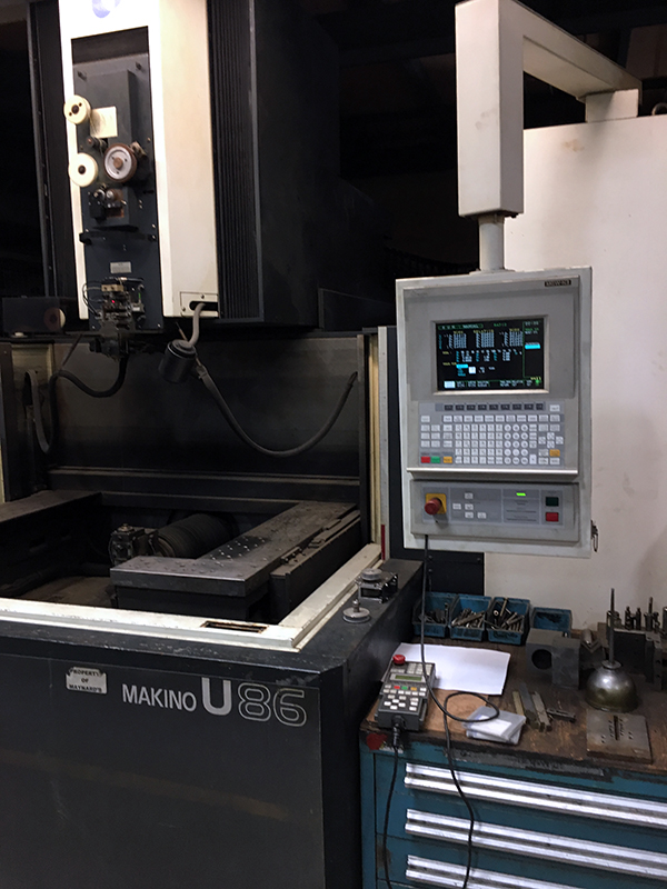 Makino U86 2004 9