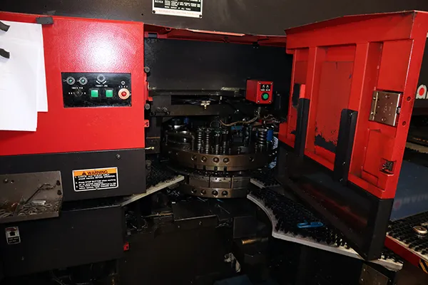 Amada Vipros 255-1 1999 14