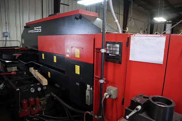 Amada Vipros 255-1 1999 16